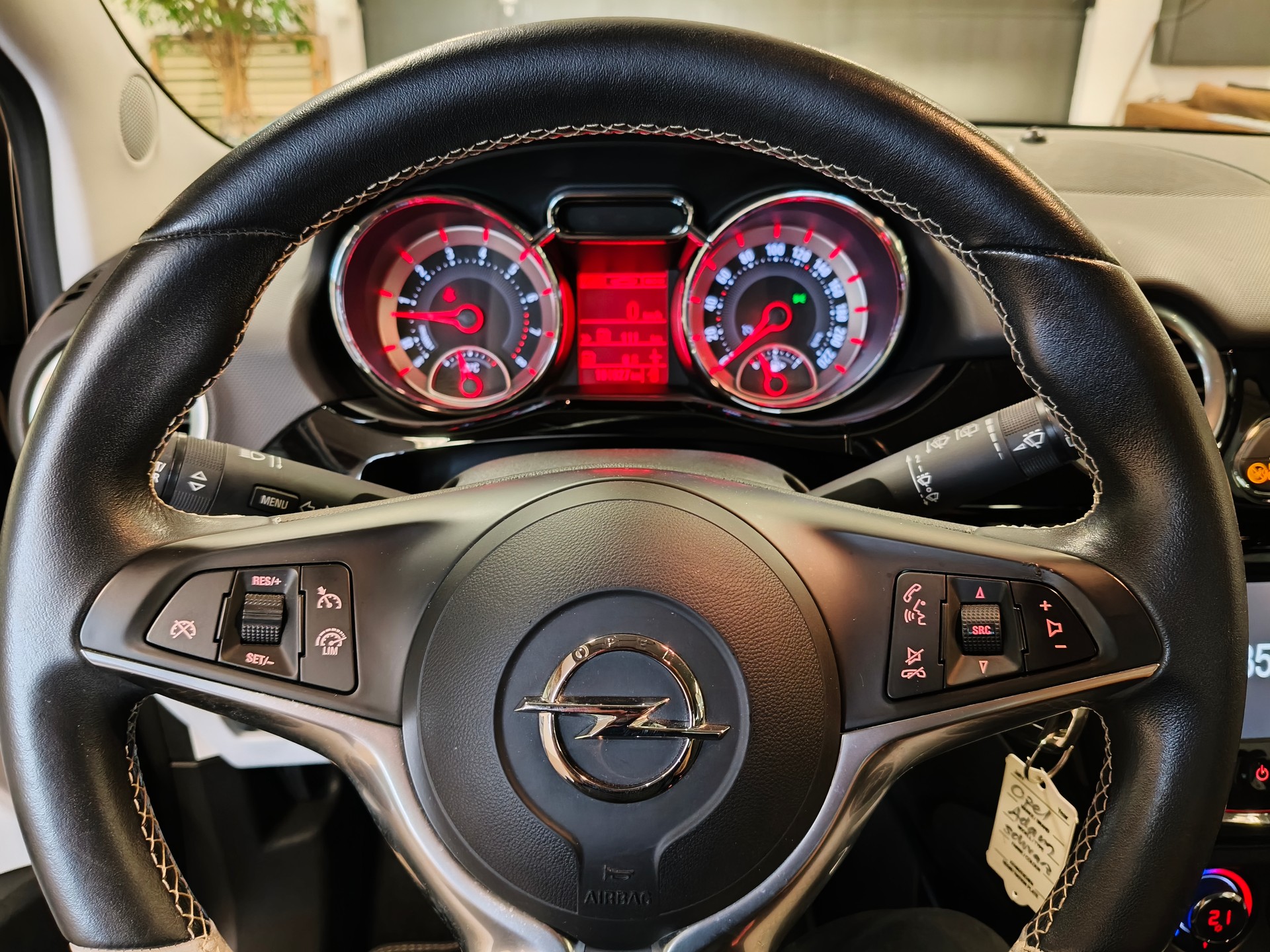 OPEL Adam 1.4 ecoFLEX Black Link-image-15