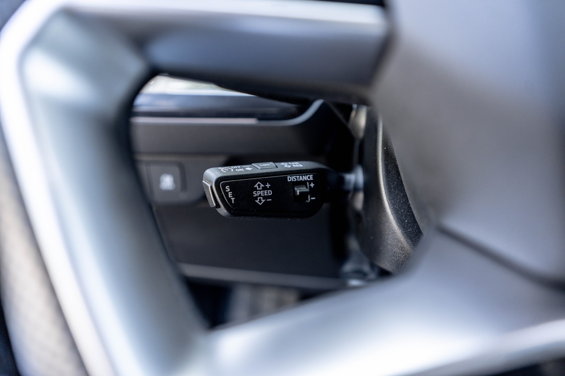 AUDI Q4 e-tron 50 quattro S-Line * FRISCH AB MFK * top gepflegtes Fahrzeug * SOH 92,1% *-image-12