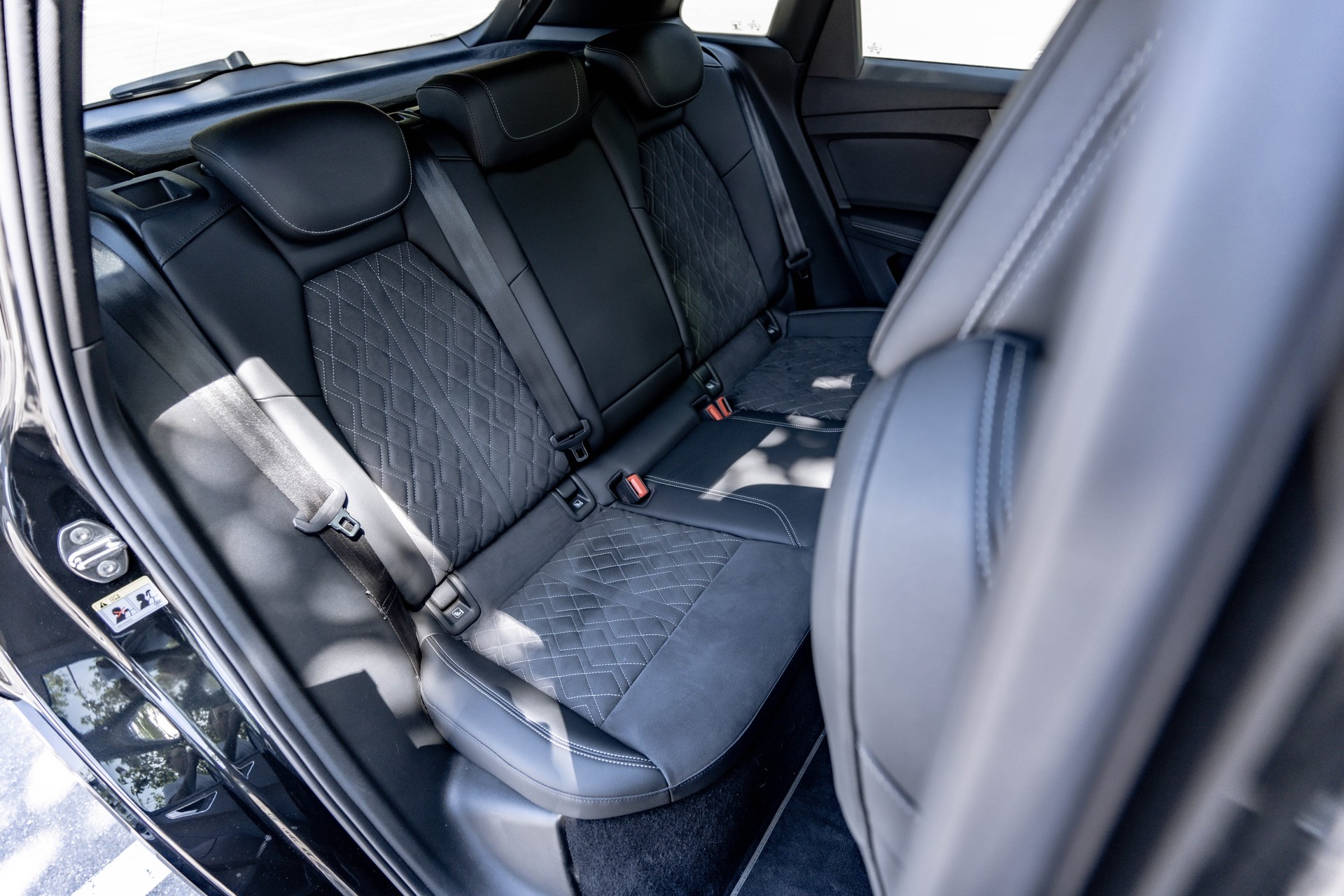 AUDI Q4 e-tron 50 quattro S-Line * FRISCH AB MFK * top gepflegtes Fahrzeug * SOH 92,1% *-image-22