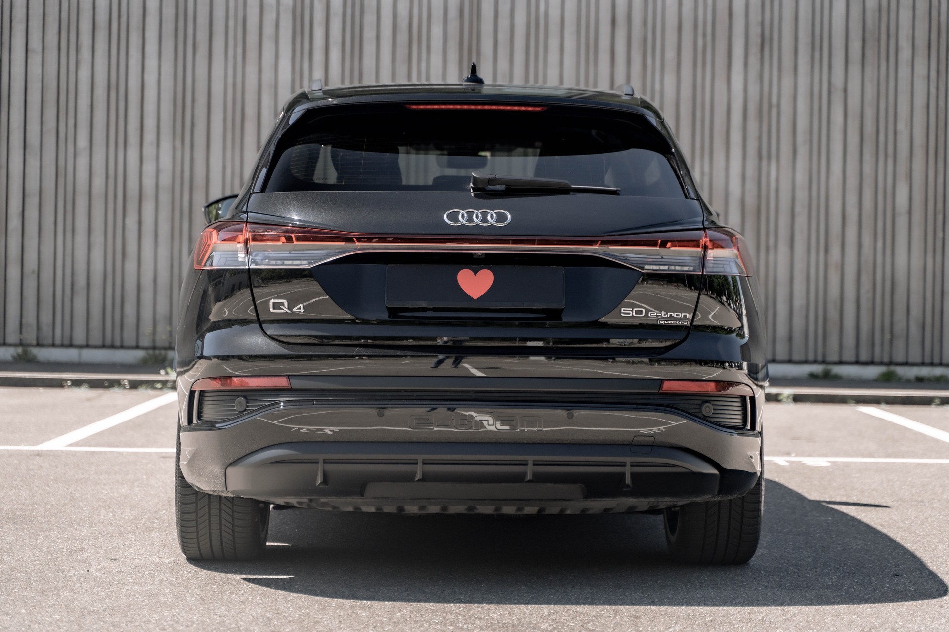 AUDI Q4 e-tron 50 quattro S-Line * FRISCH AB MFK * top gepflegtes Fahrzeug * SOH 92,1% *-image-7
