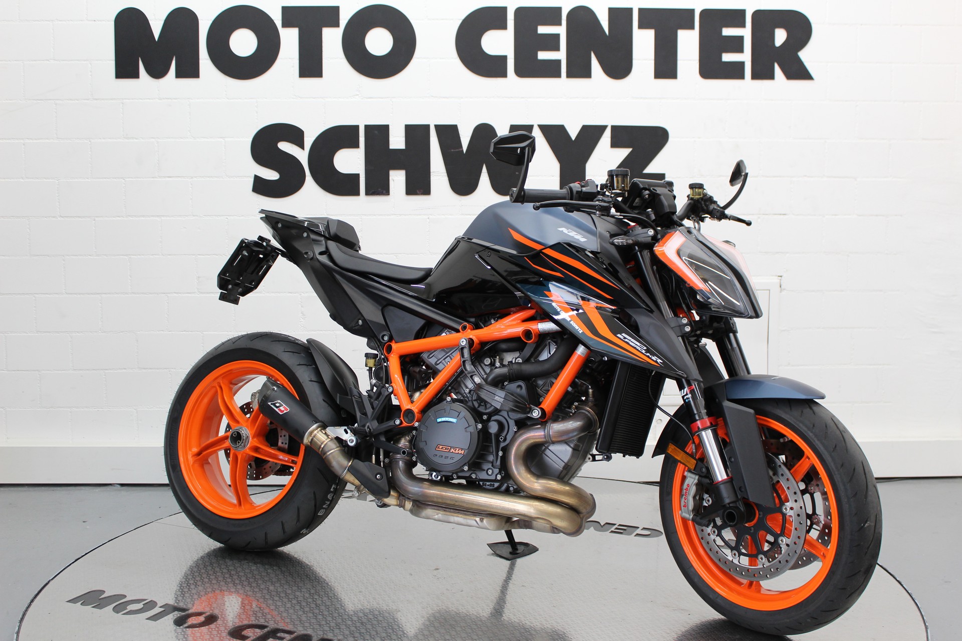 KTM 1290 Super Duke R-image-1