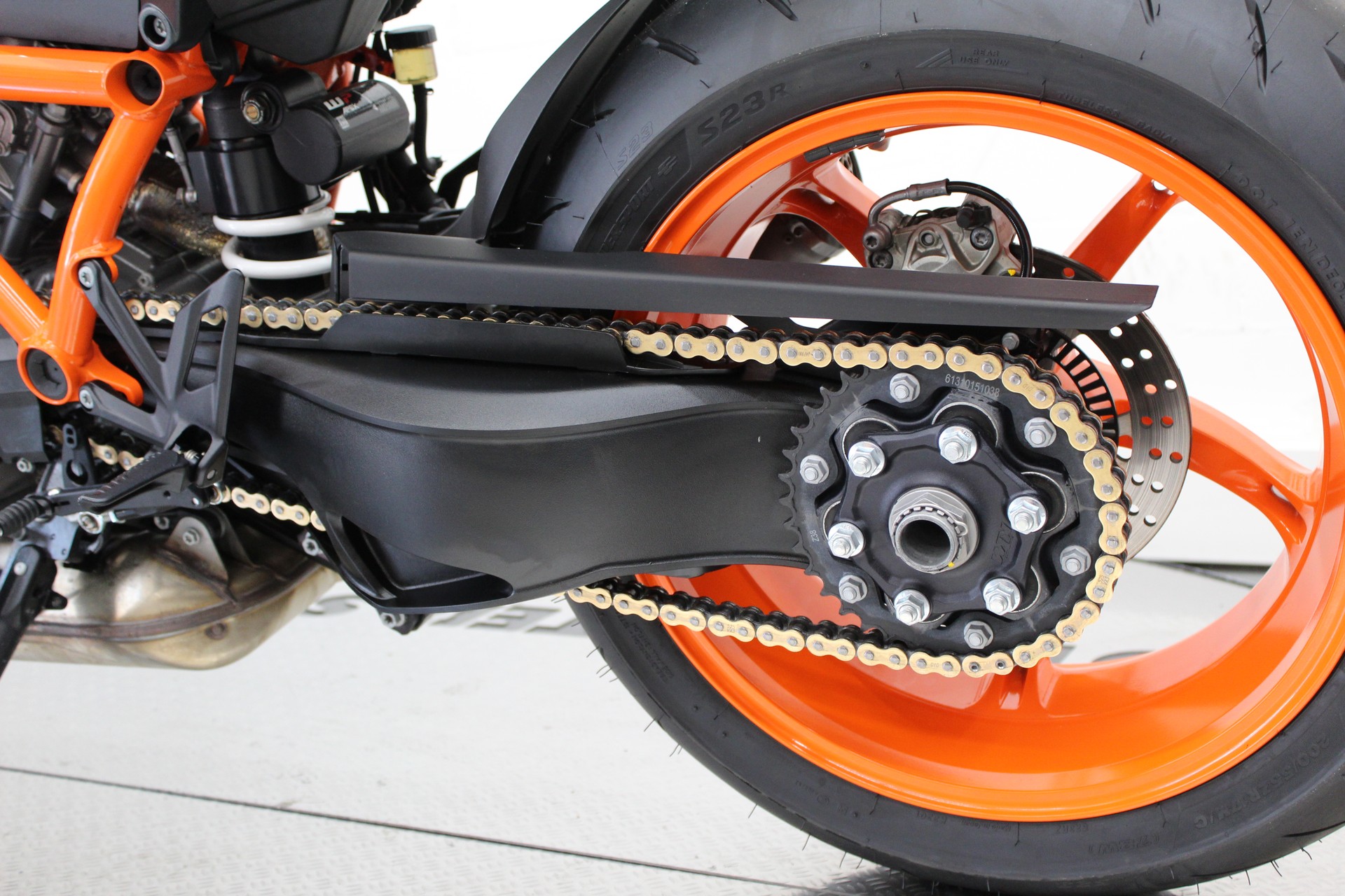 KTM 1290 Super Duke R-image-6