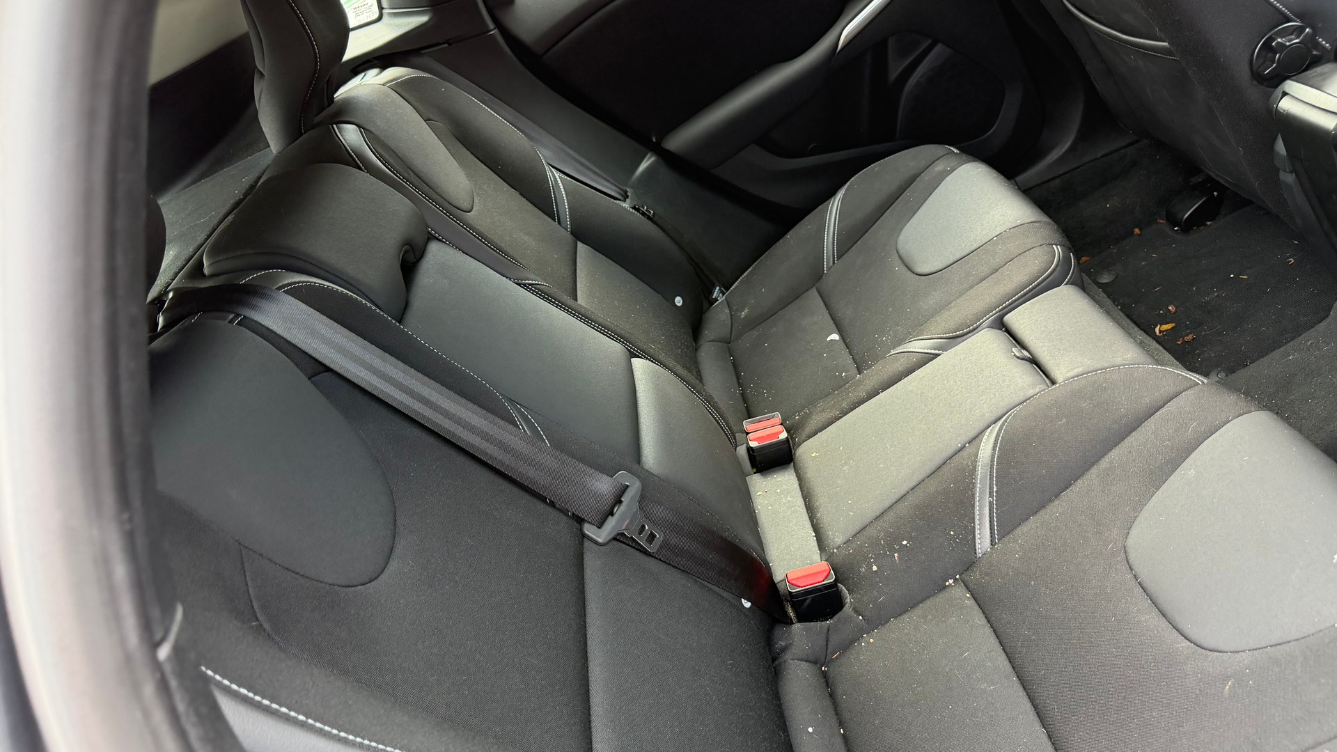 VOLVO V40 D2 Kinetic Geartronic-image-9