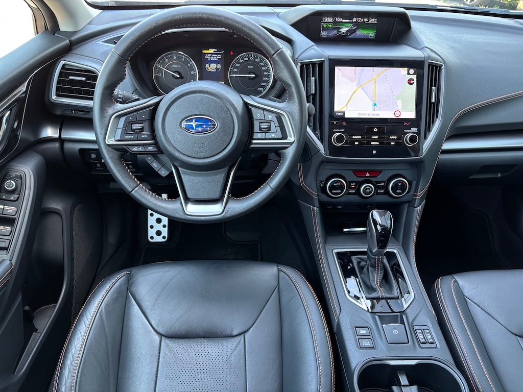 SUBARU XV 2.0 Luxury AWD Lineartronic-image-10