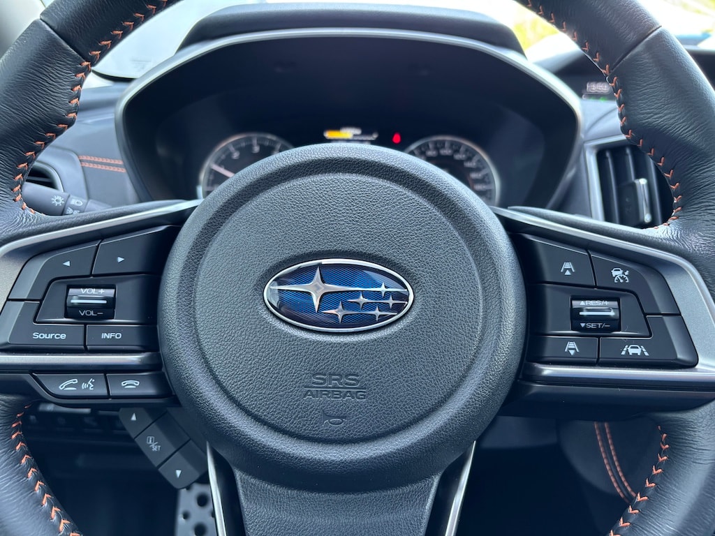 SUBARU XV 2.0 Luxury AWD Lineartronic-image-14