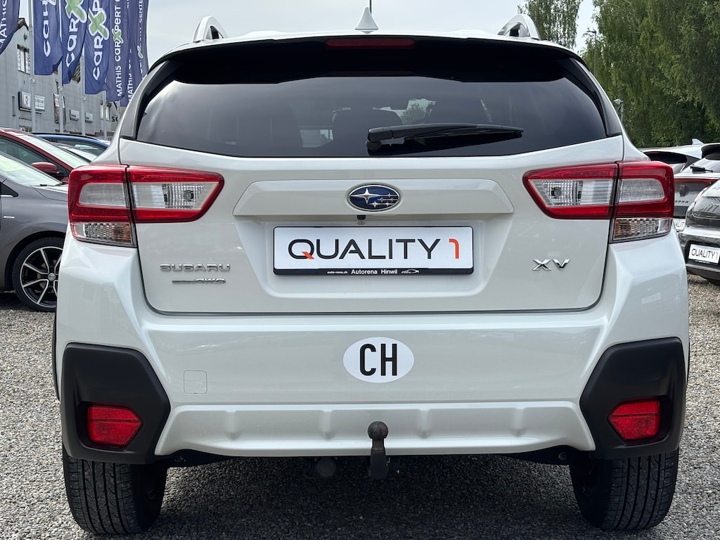 SUBARU XV 2.0 Luxury AWD Lineartronic-image-4