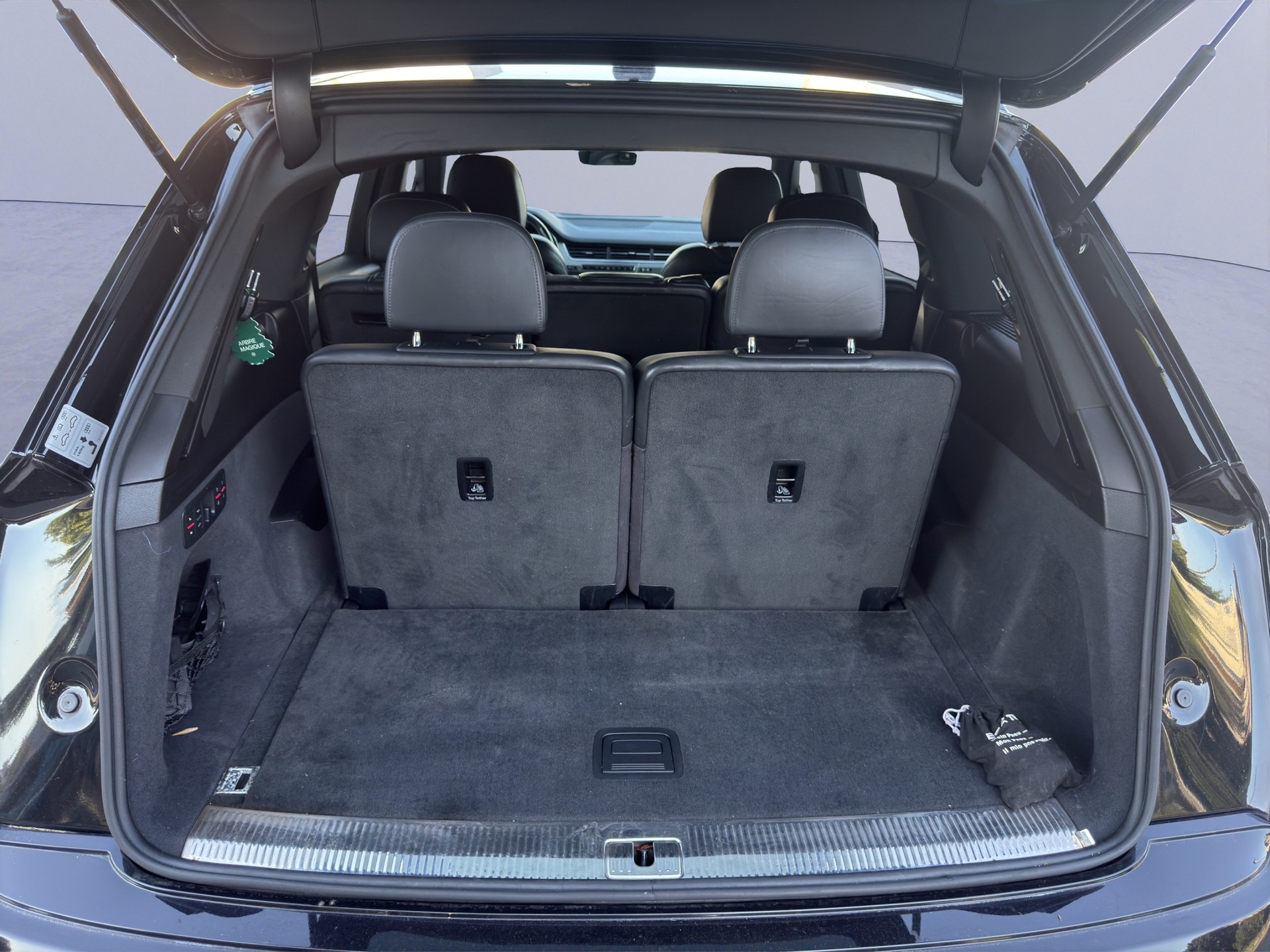 AUDI SQ7 4.0 TDI quattro tiptronic-image-14