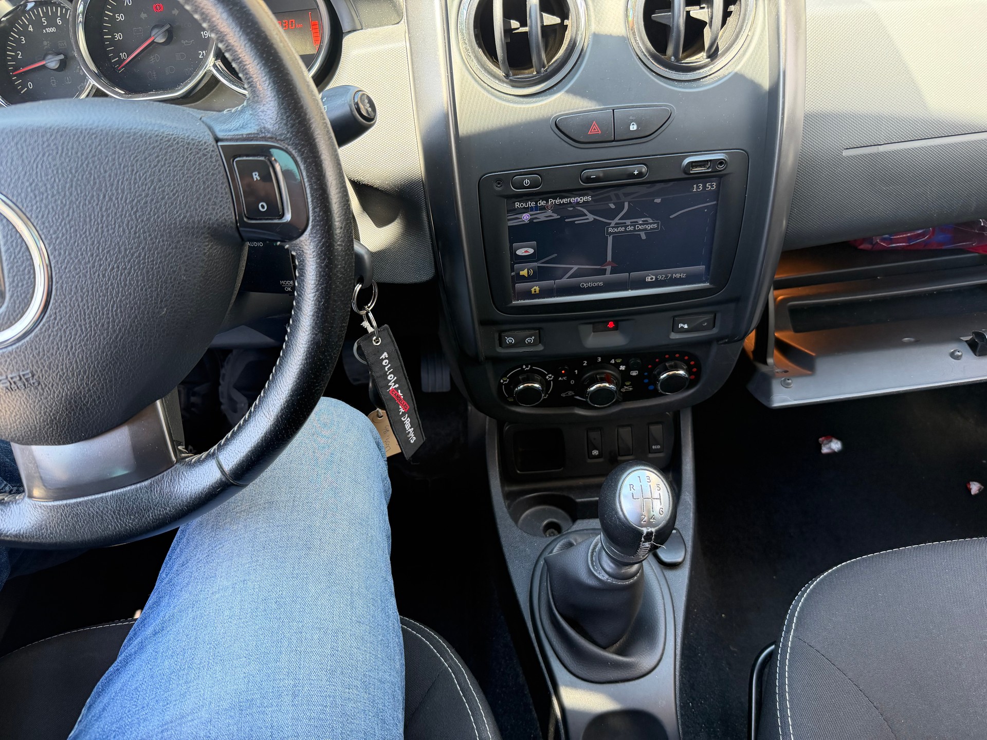 DACIA Duster 1.5 dCi Privilège 4x4-image-11