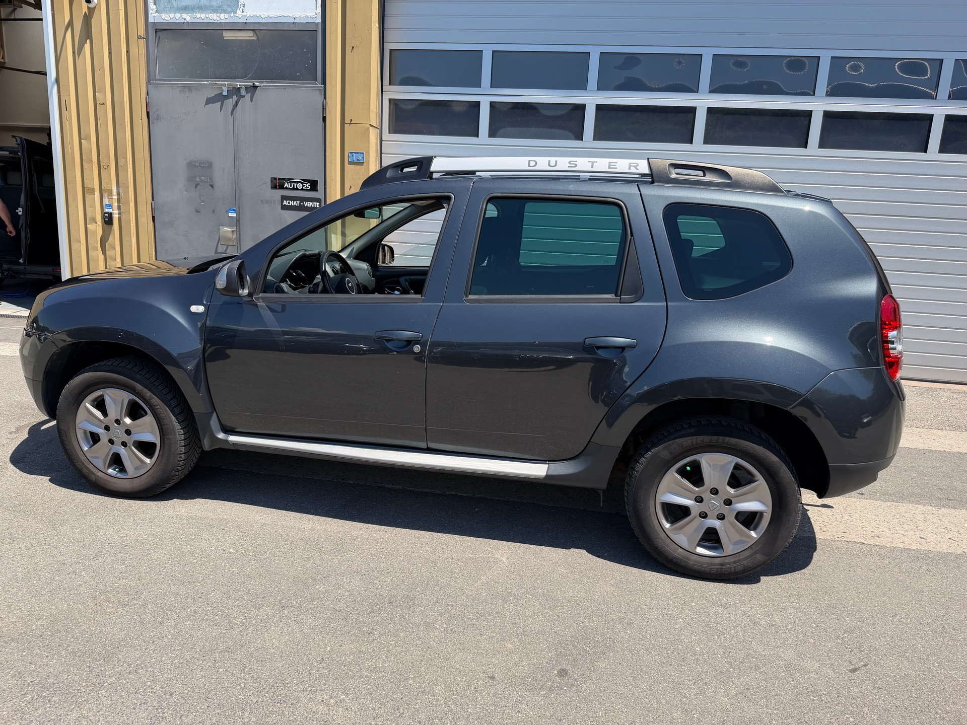 DACIA Duster 1.5 dCi Privilège 4x4-image-8