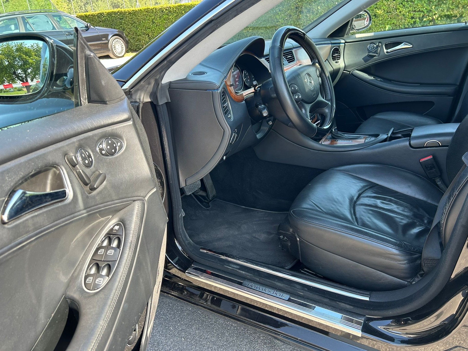 MERCEDES-BENZ CLS 350 CGI 7G-Tronic-image-9
