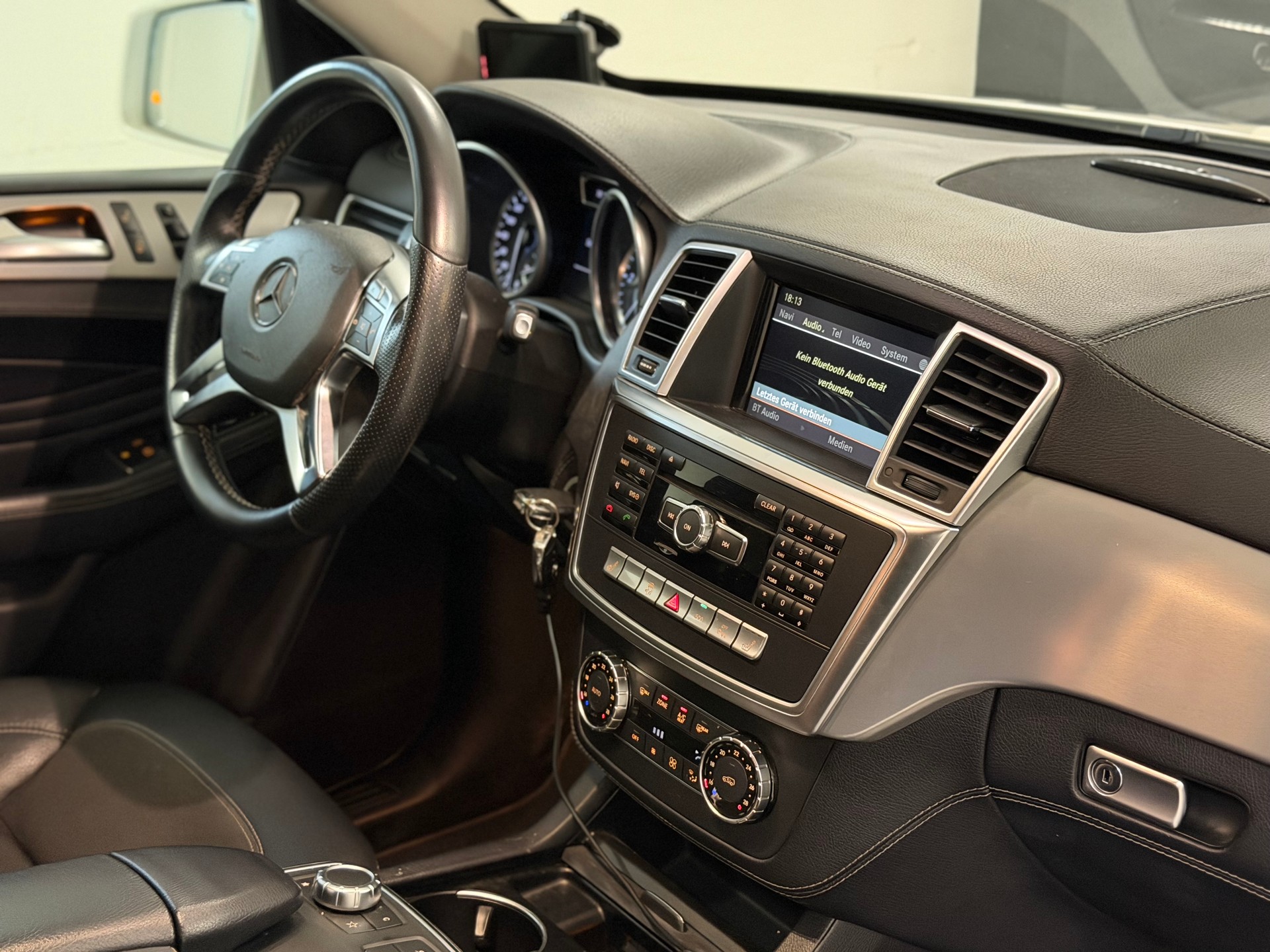 MERCEDES-BENZ ML 350 BlueTEC Edition 4Matic 7G-Tronic-image-1