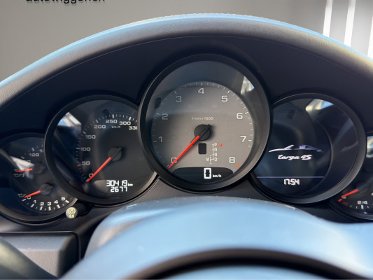 PORSCHE 911 Targa 4S-image-13