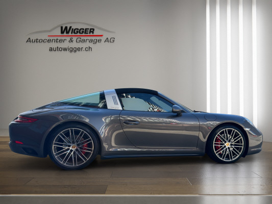 PORSCHE 911 Targa 4S-image-8