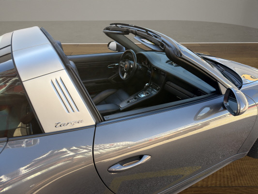 PORSCHE 911 Targa 4S-image-4