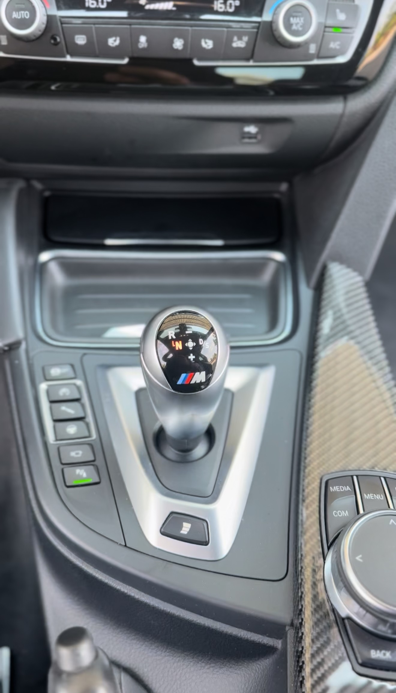 BMW M4 Coupé Competition DKG-image-15