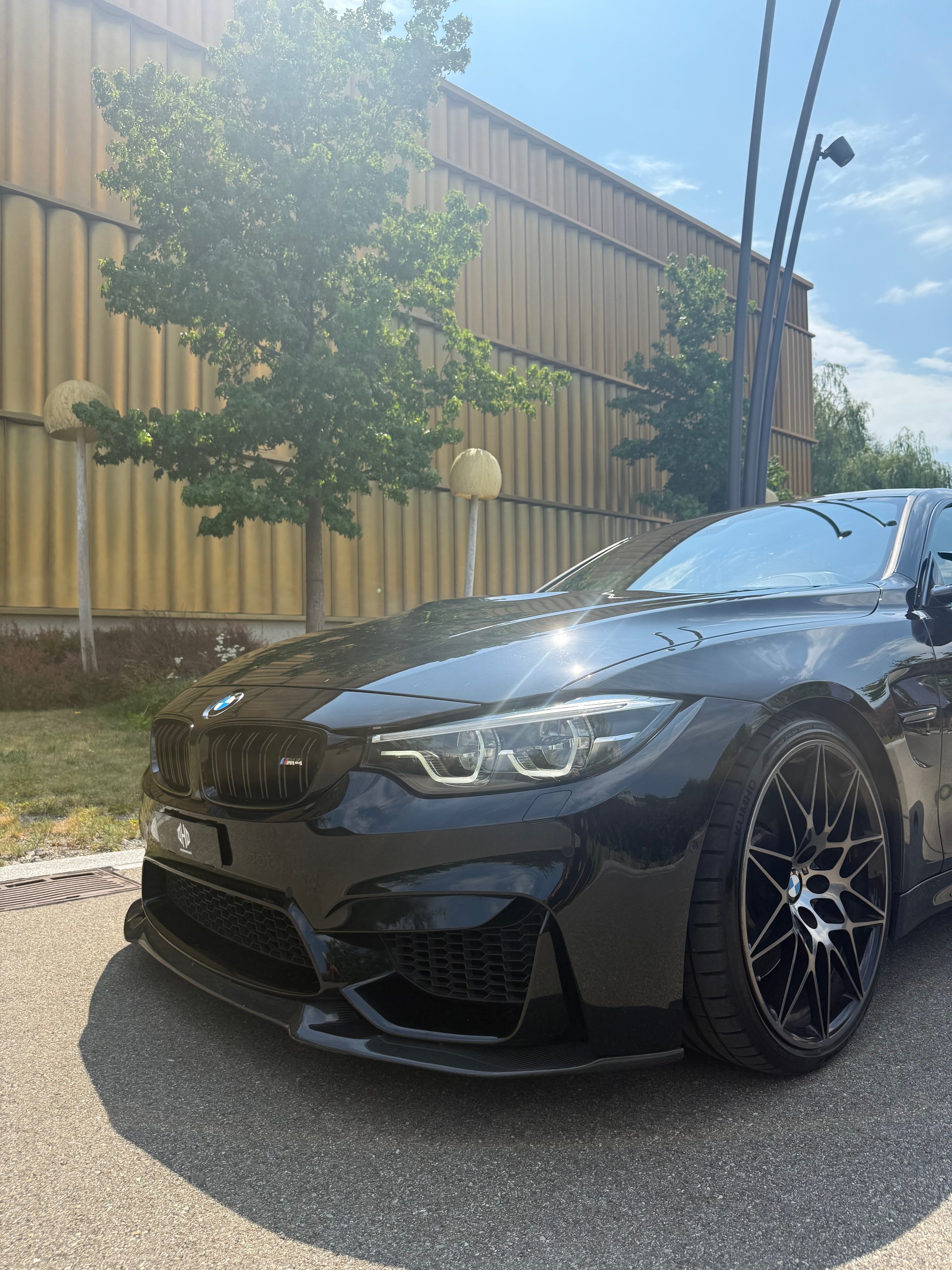 BMW M4 Coupé Competition DKG-image-24