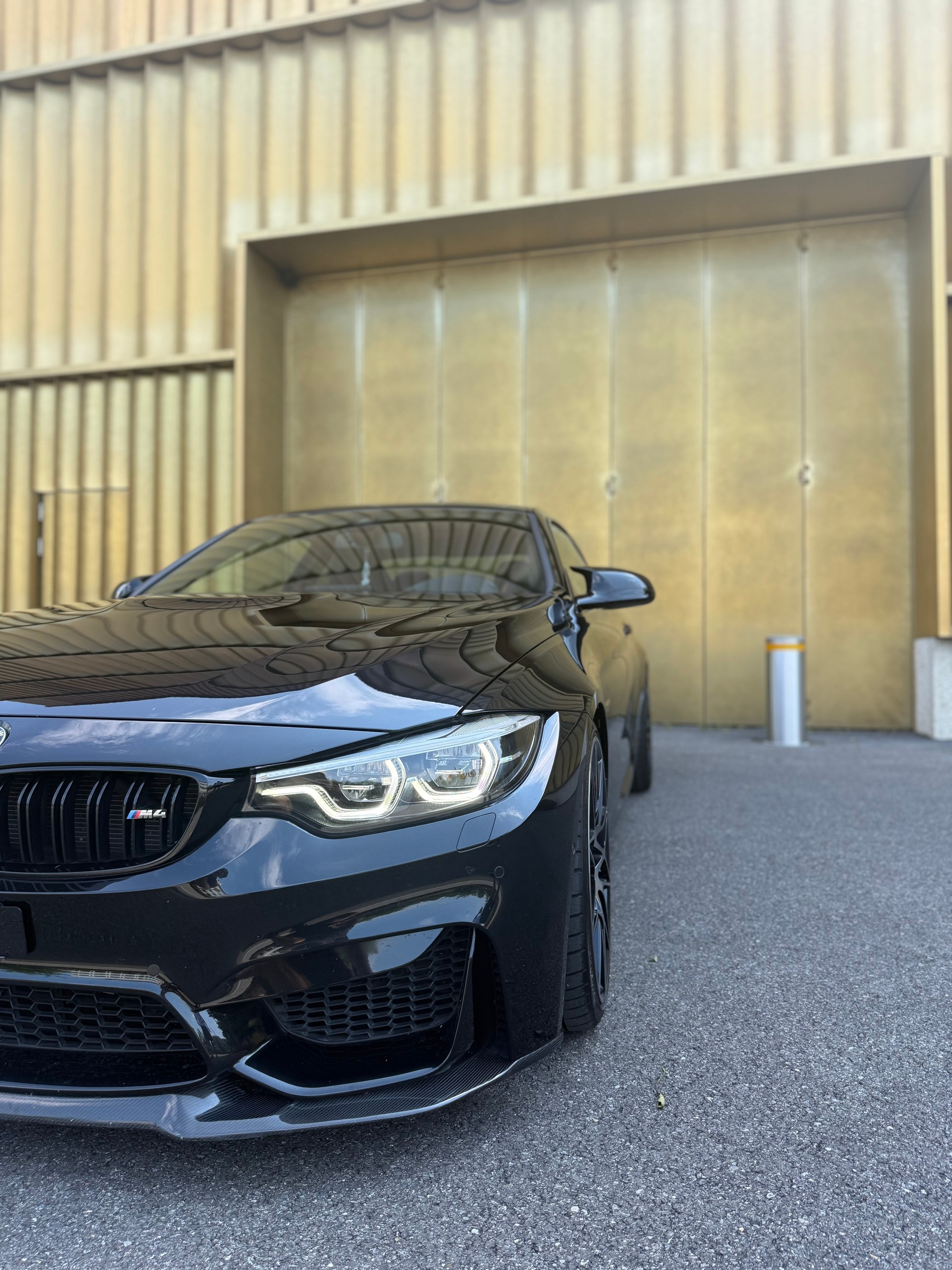 BMW M4 Coupé Competition DKG-image-4