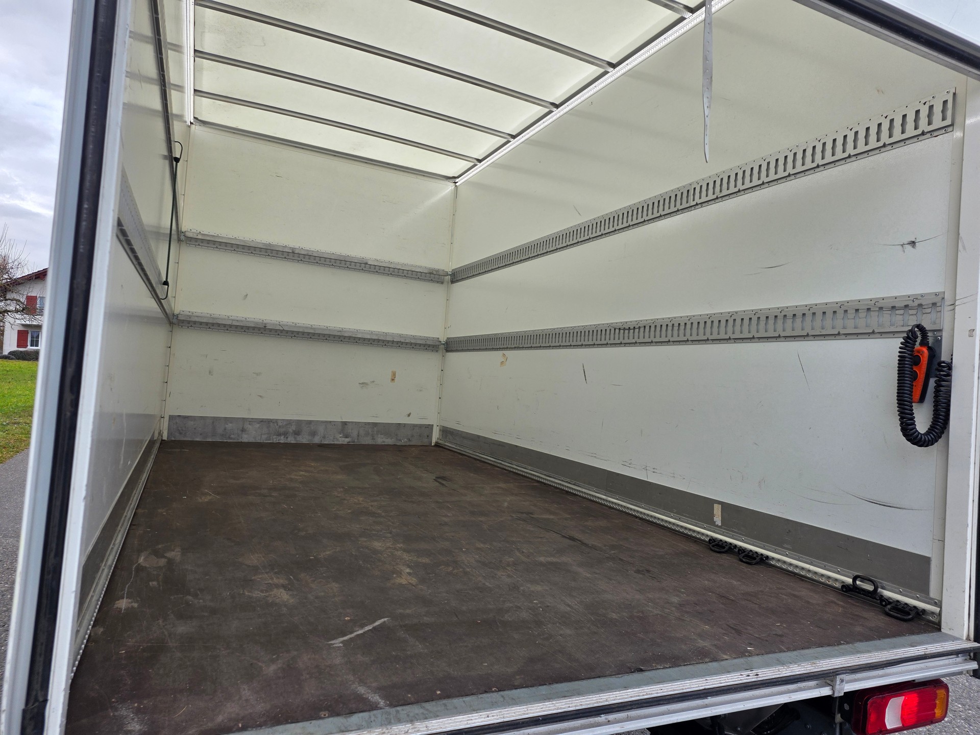 IVECO 35 S 16H3.0 A8-image-10