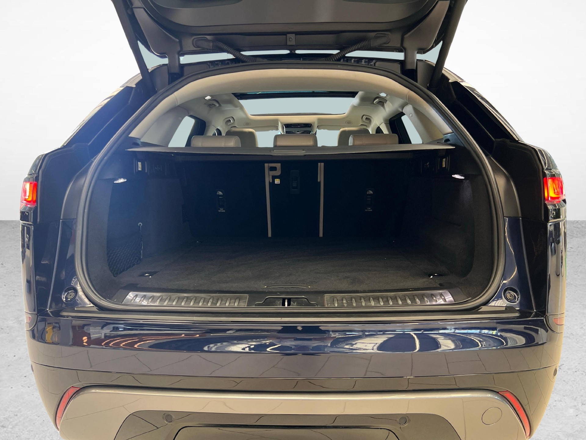 LAND ROVER Range Rover Velar 2.0 T R-Dynamic SE-image-10