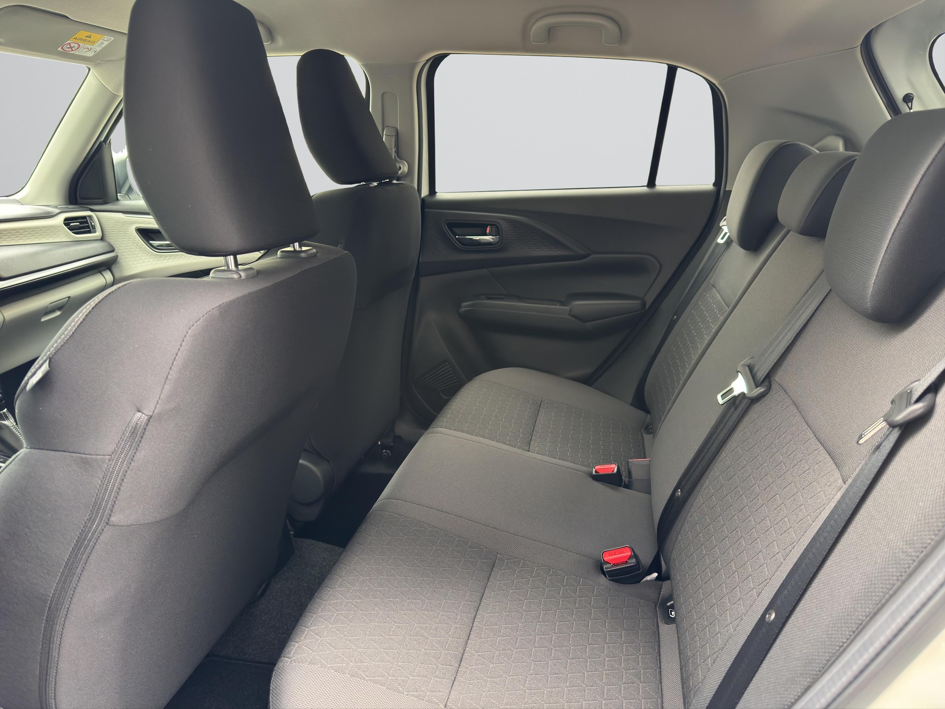 SUZUKI Swift 1.2 Compact Top Hybrid-image-7