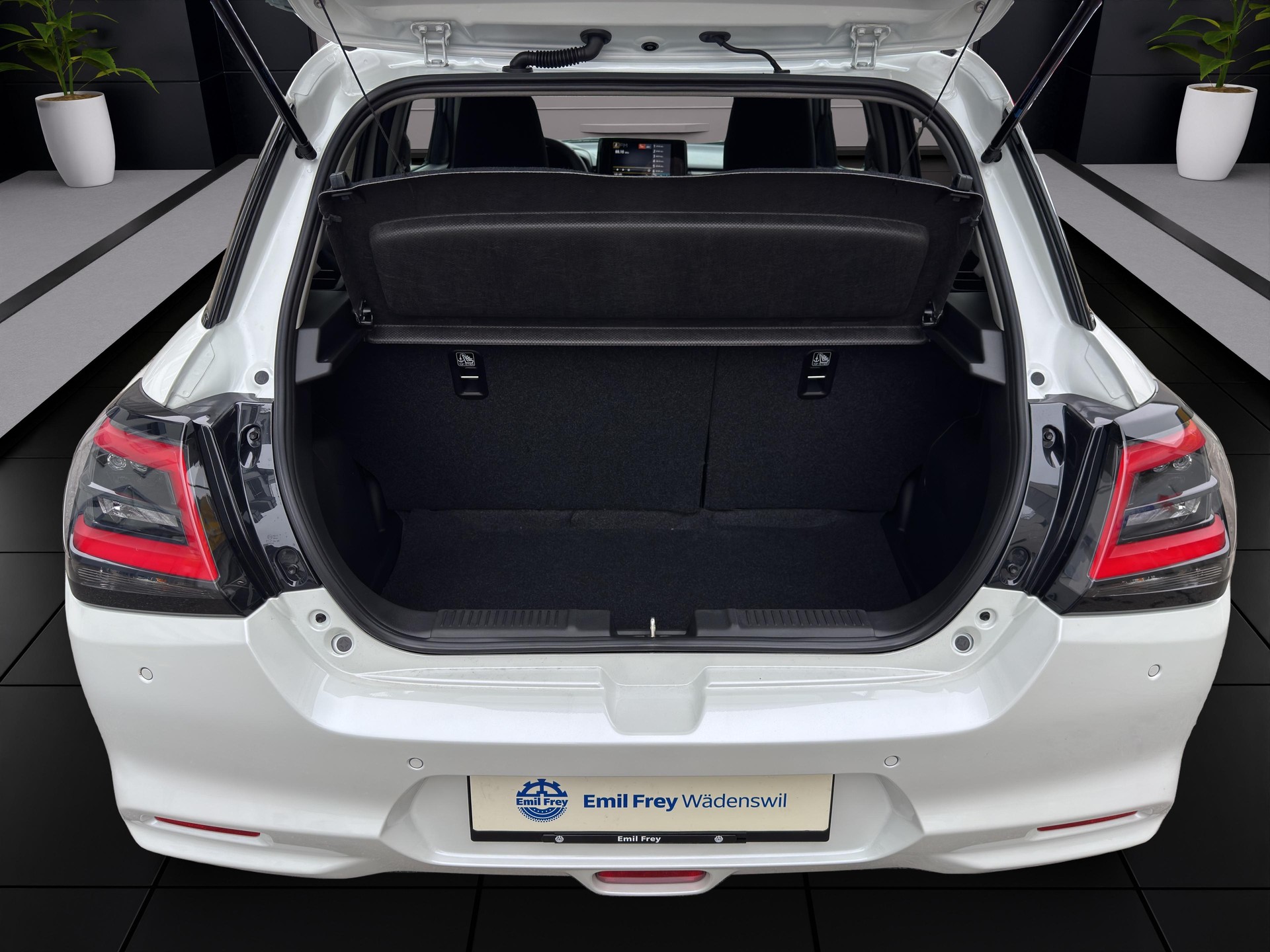 SUZUKI Swift 1.2 Compact Top Hybrid-image-8