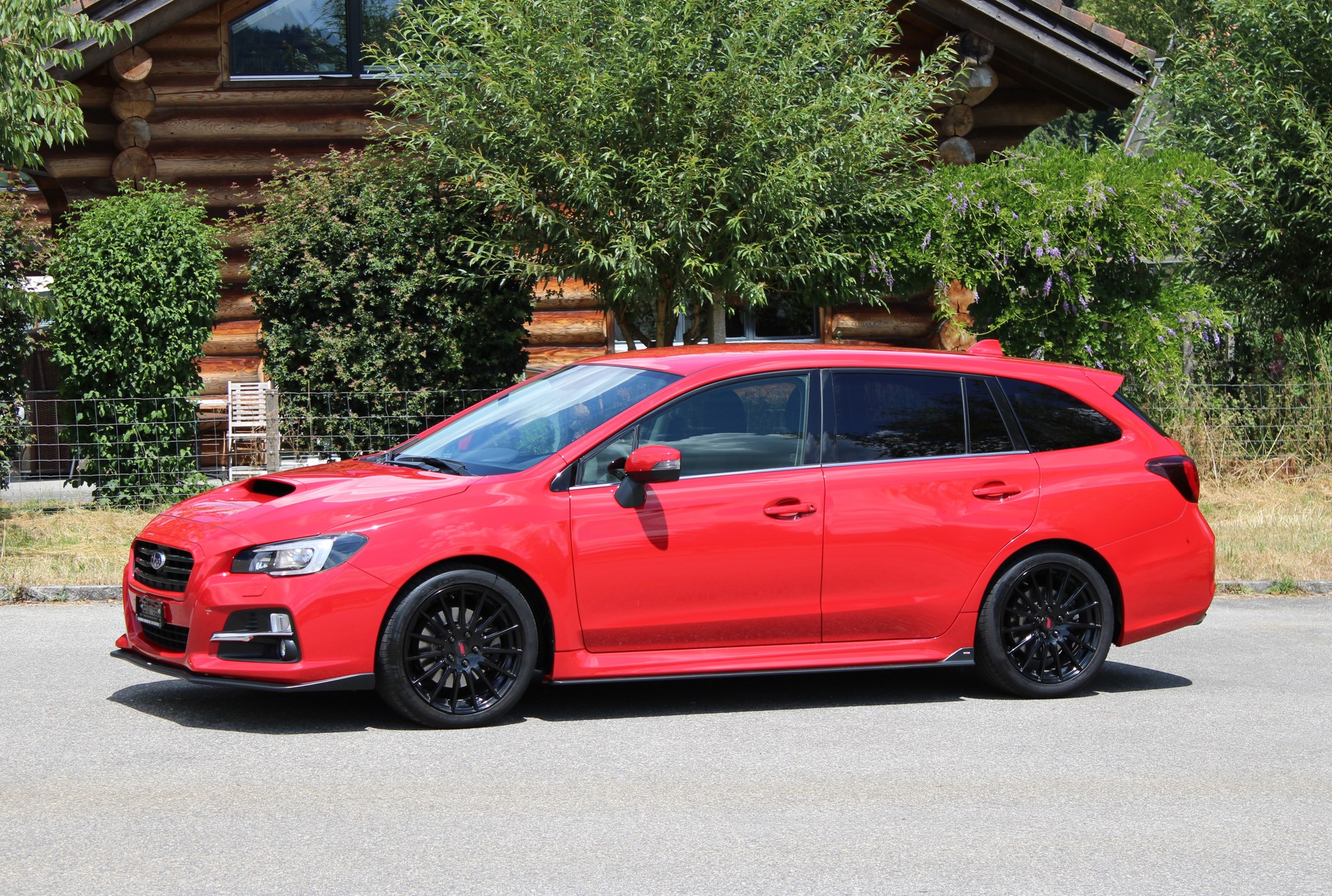 SUBARU Levorg 1.6DIT Swiss S AWD STI-Style Lineartronic-image-2