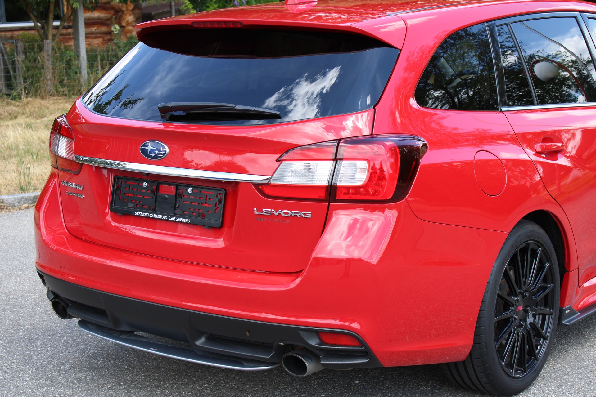 SUBARU Levorg 1.6DIT Swiss S AWD STI-Style Lineartronic-image-8