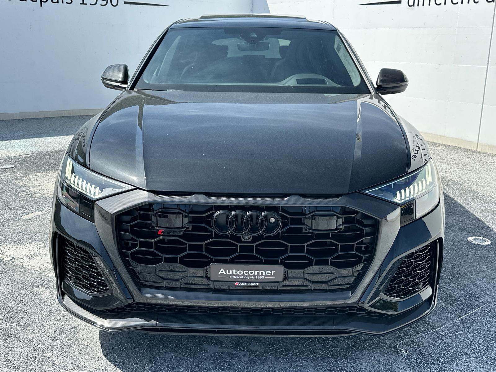 AUDI RSQ8 quattro tiptronic-showroom-element-1