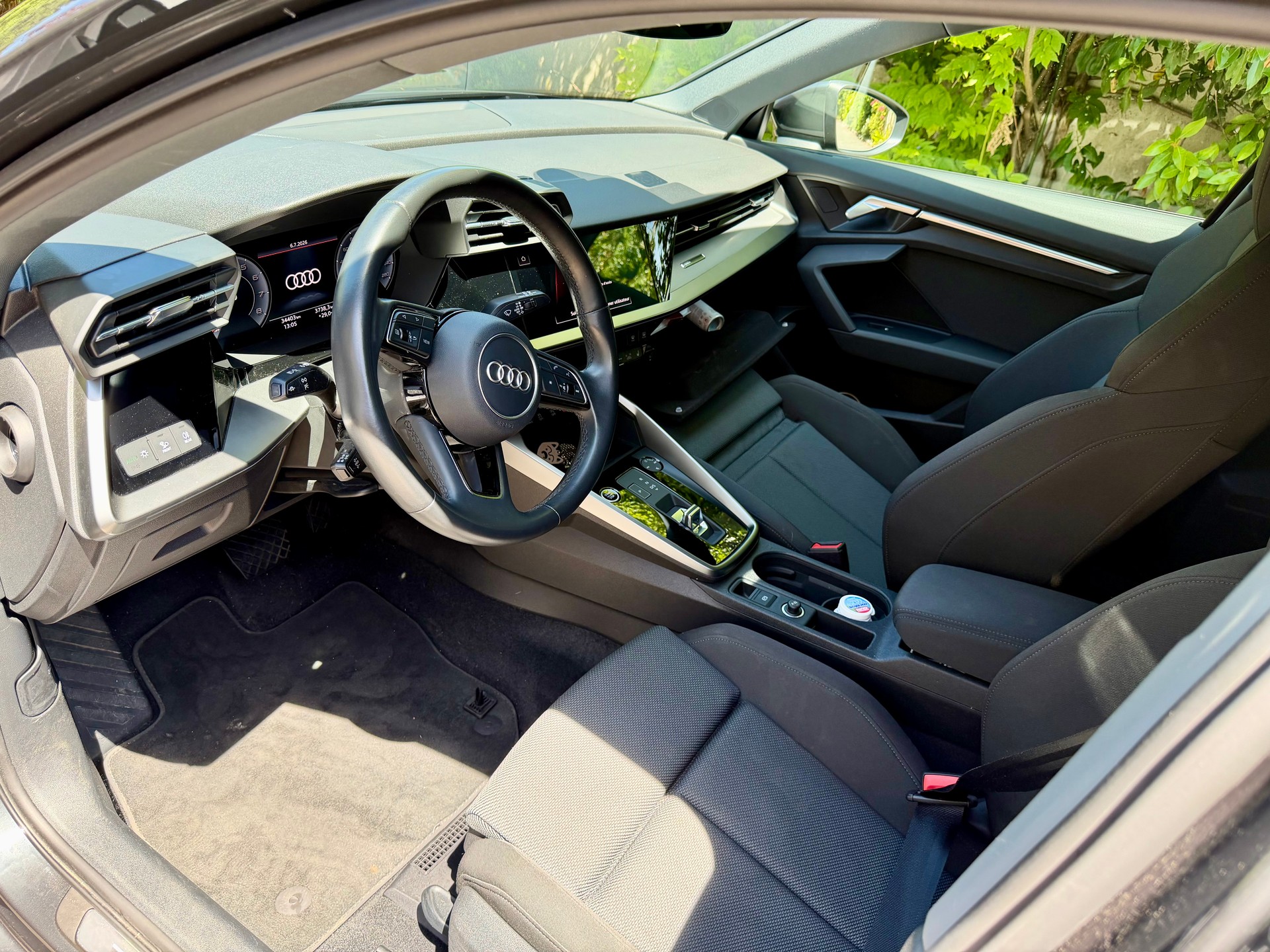 AUDI Sportback-image-4