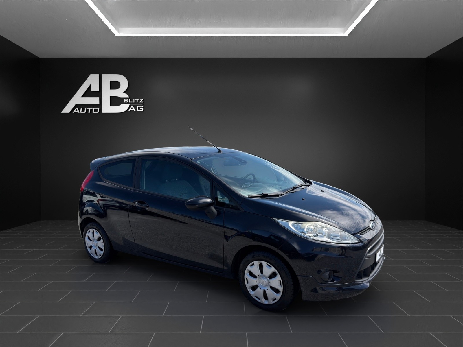 FORD Fiesta 1.6 16V Titanium-image-5