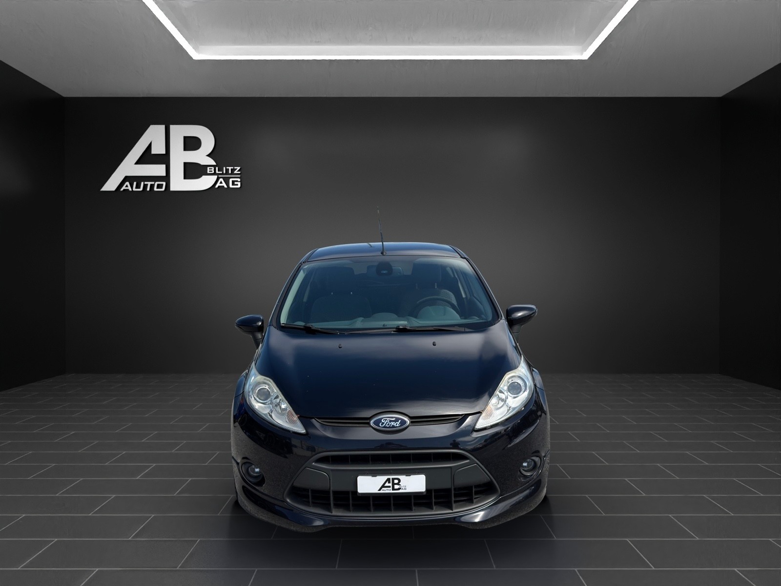 FORD Fiesta 1.6 16V Titanium-image-0