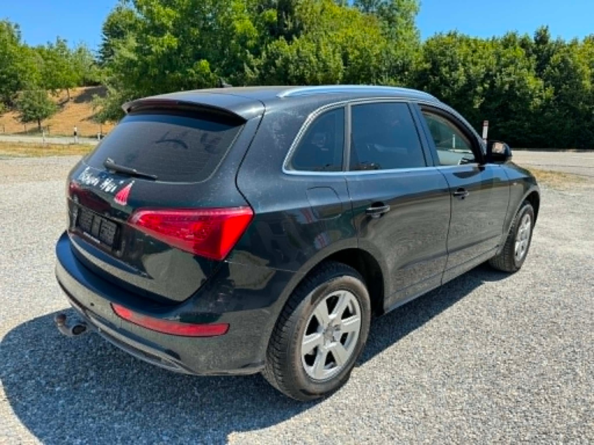 AUDI Q5 2.0 TDI quattro S-tronic-image-3