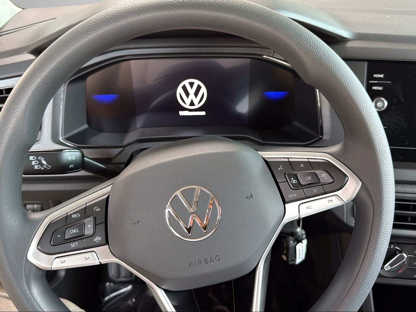 VW Polo 1.0 TSI Trend-image-8