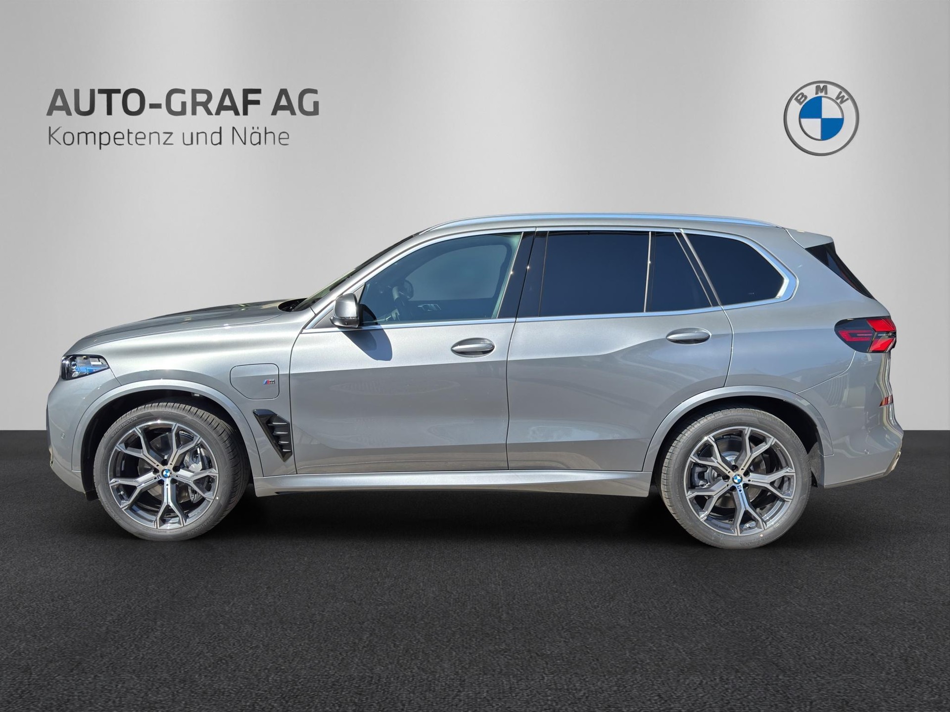 BMW X5 50e xDrive M Sport-image-1