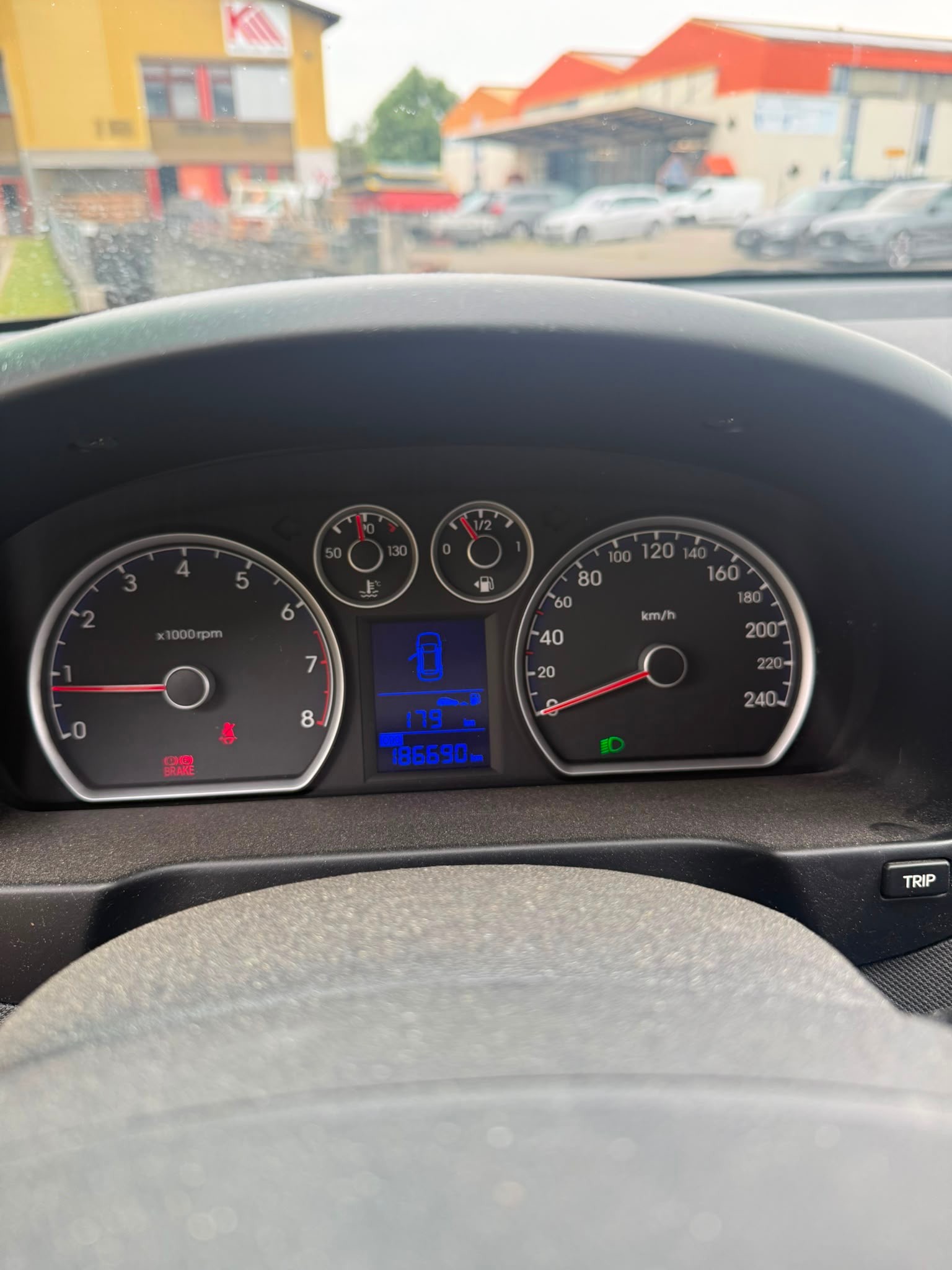 HYUNDAI i30 1.4 Comfort-image-14