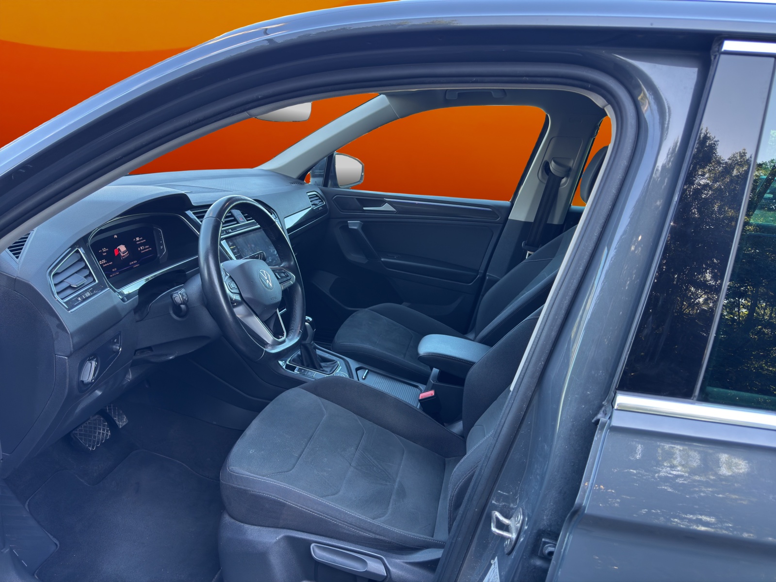 VW Tiguan 2.0 TDI SCR Elegance 4Motion DSG *** Garantie 5ans / 150'000km ***-image-9