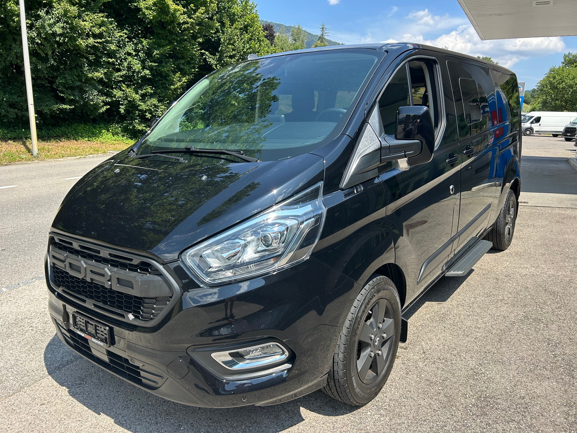 FORD Tourneo Custom 320 L2H1 Shuttle Trend-image-0
