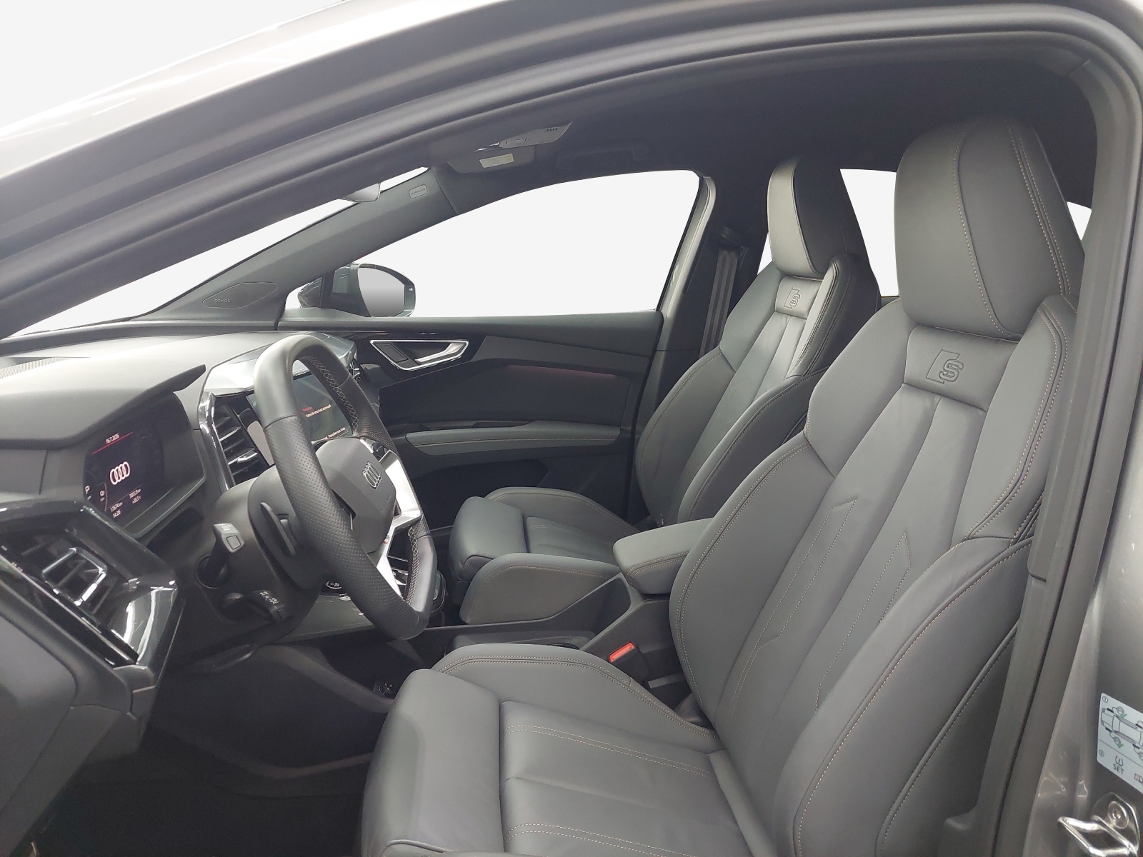 AUDI Q4 Sportback e-tron 50 quattro-image-7