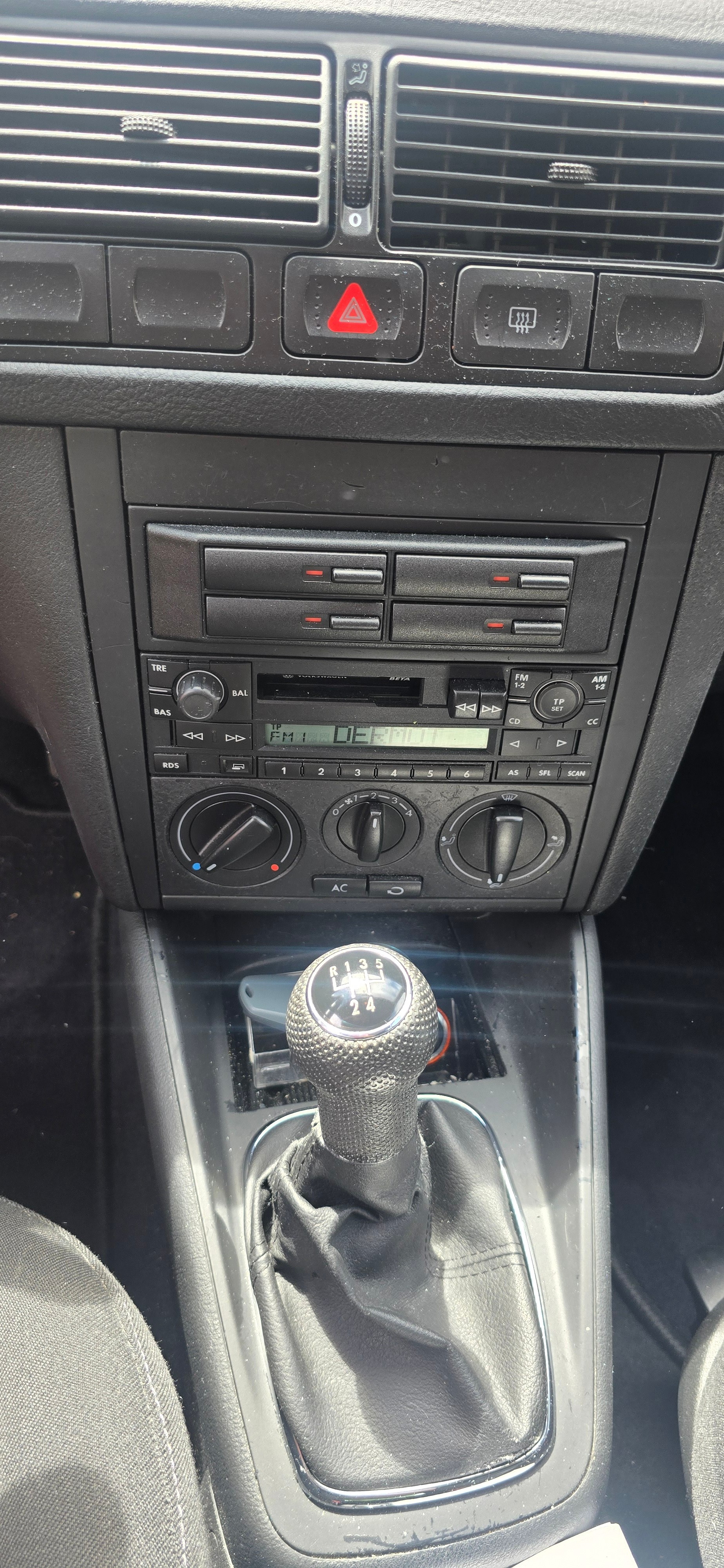 VW 1.6 Ocean-image-5