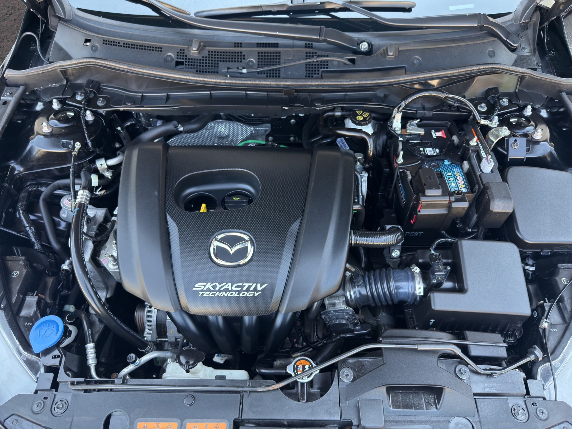 MAZDA 2 SKYACTIV-G 115 Revolution-image-30