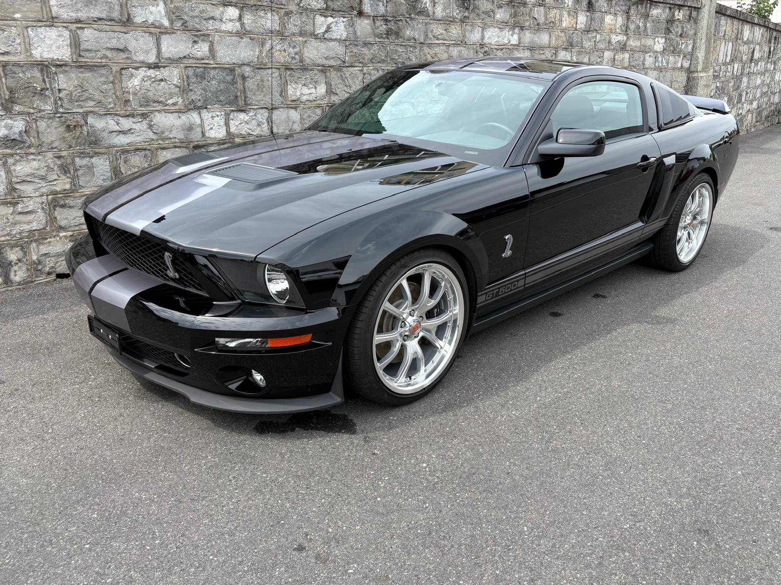 FORD MUSTANG SHELBY GT500-showroom-element-1