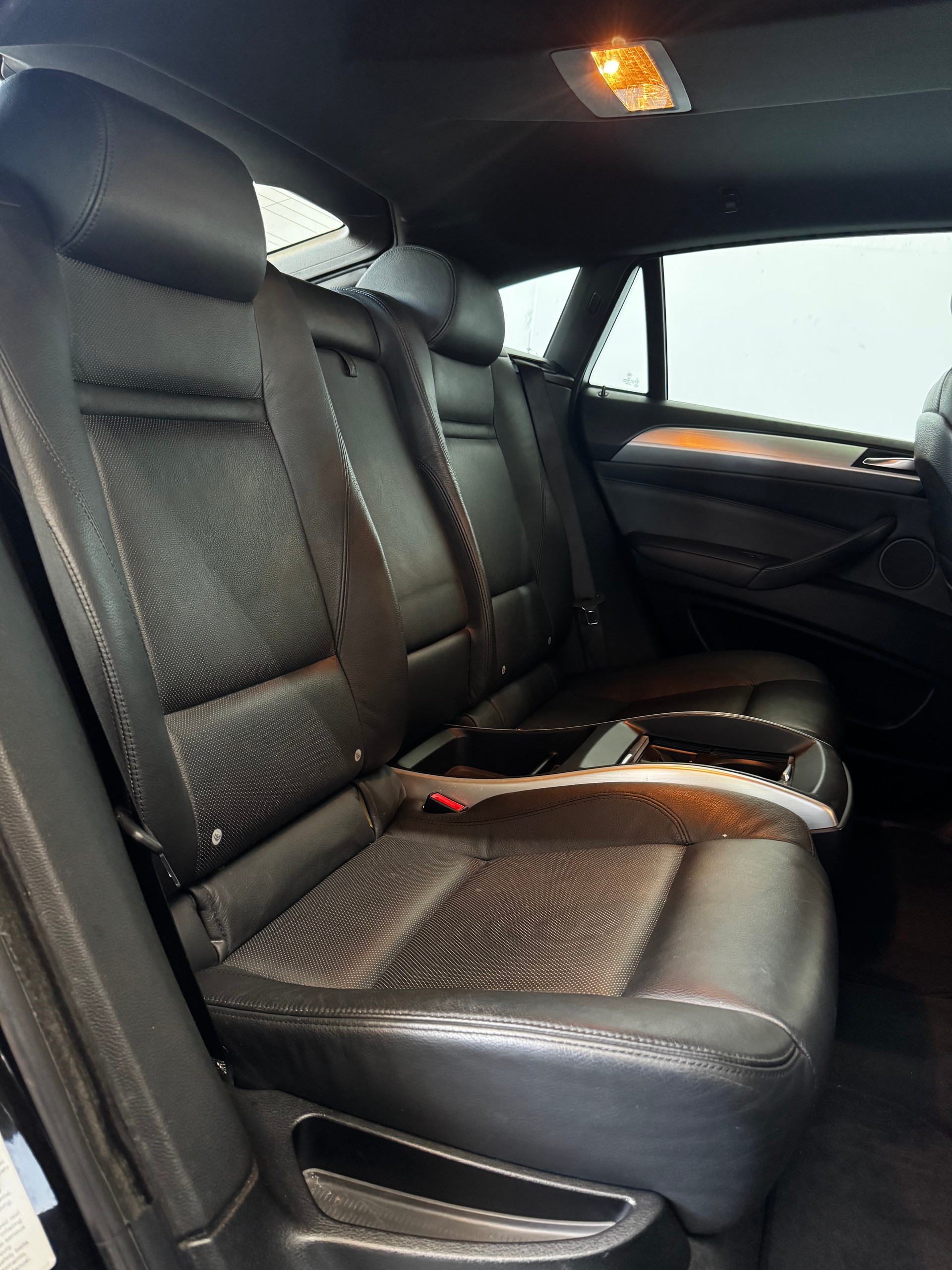 BMW X6 xDrive 35d Steptronic-image-23