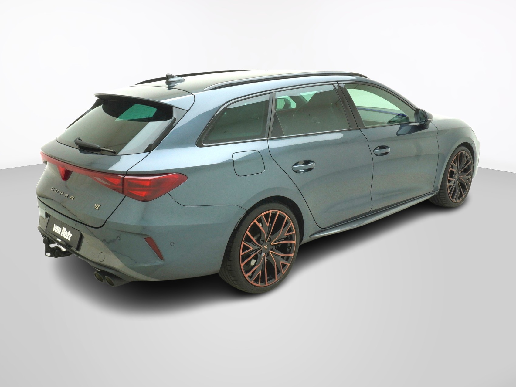 CUPRA Leon ST 2.0 TSI VZ 4Drive DSG-image-4