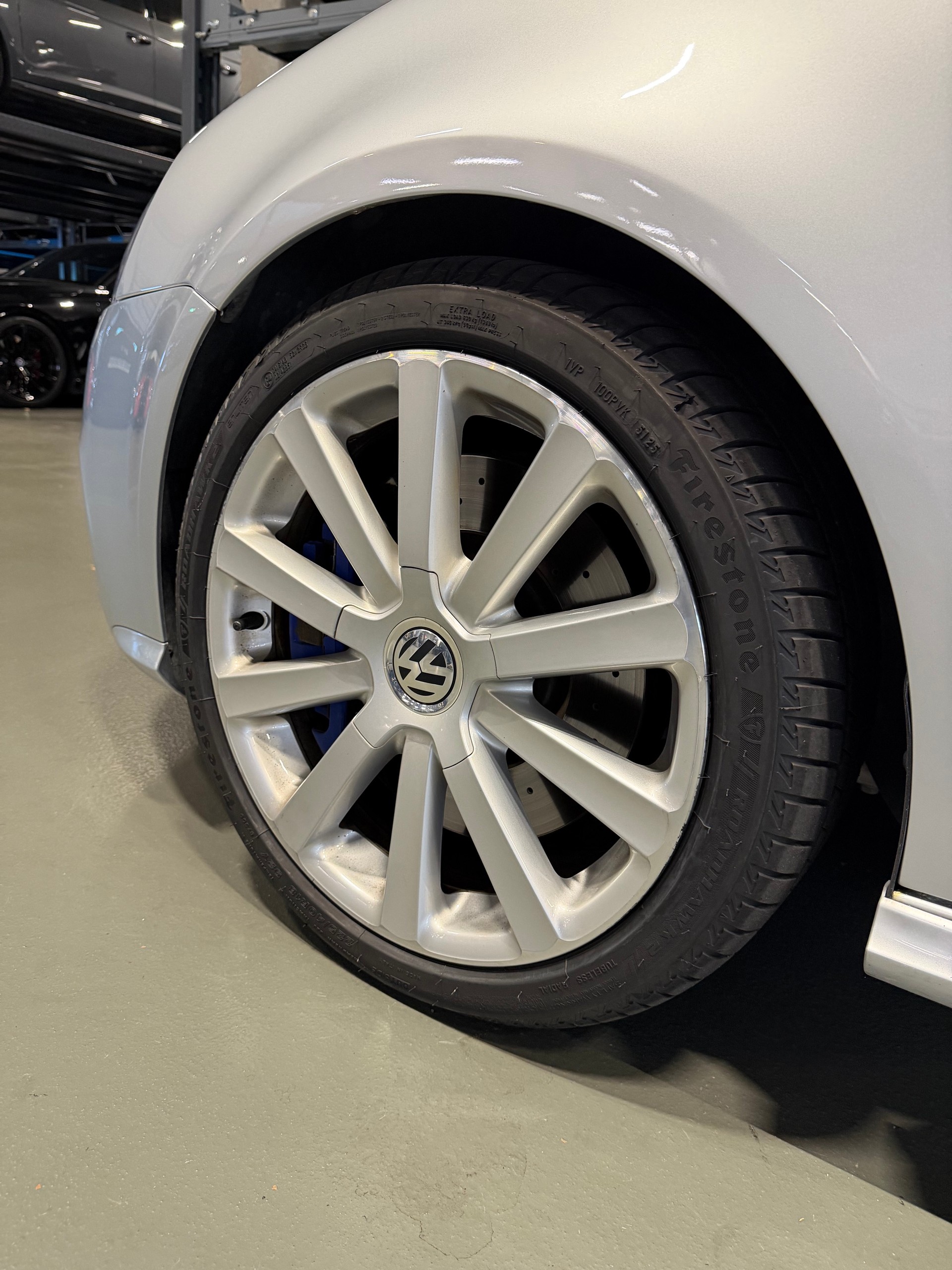 VW Golf R32 4Motion DSG-image-7