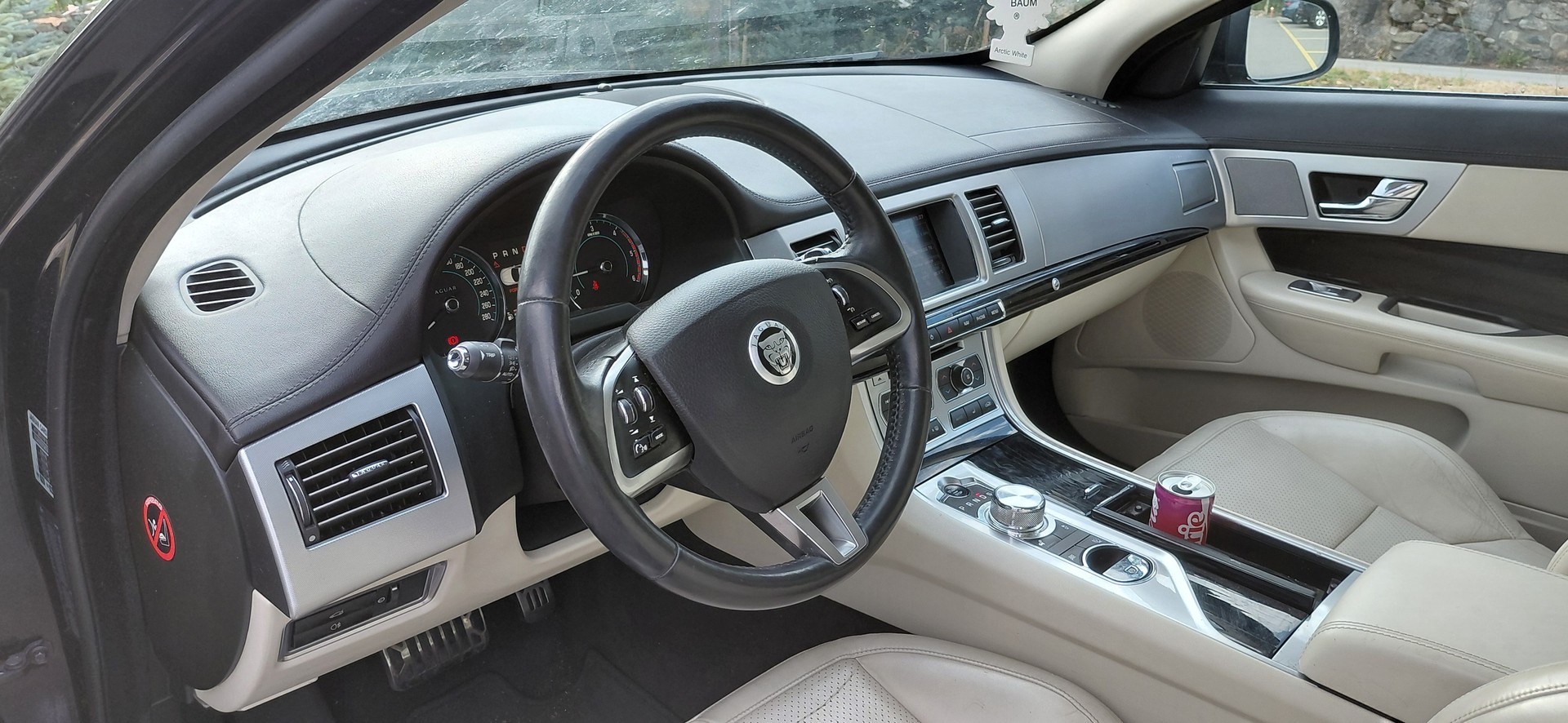 JAGUAR JAGUAR XF 3 0L DIESEL-image-7