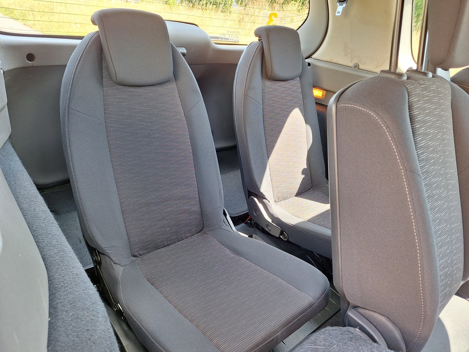 RENAULT SCENIC-image-10