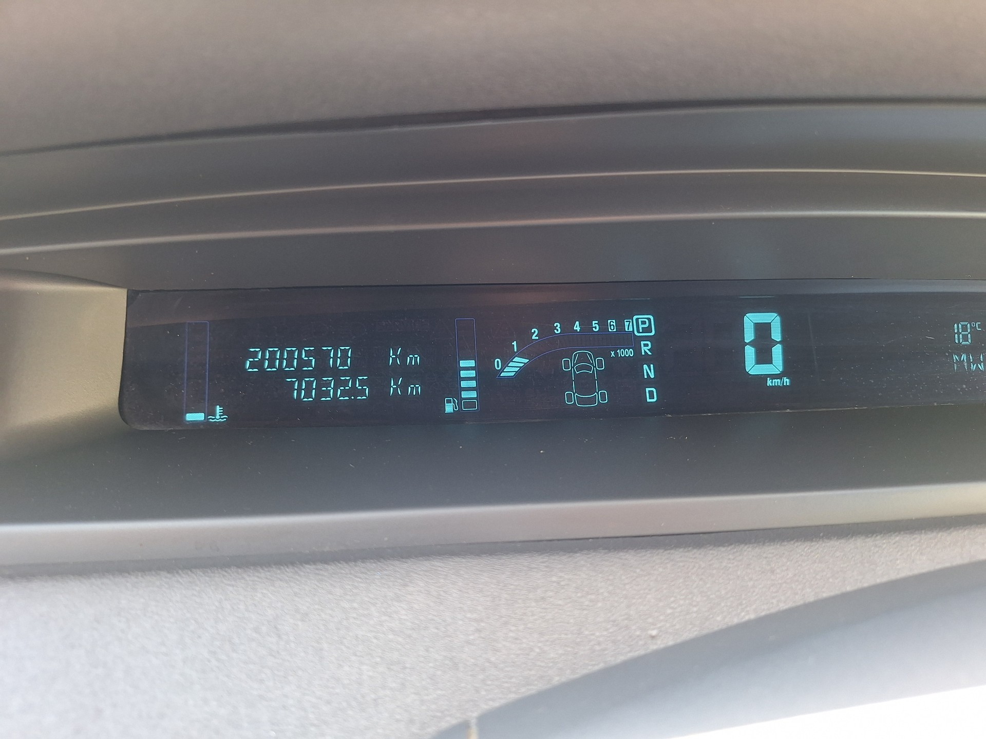 RENAULT SCENIC-image-14