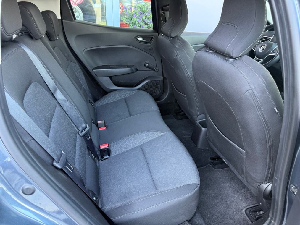 RENAULT Clio 1.0 Zen CVT-image-8