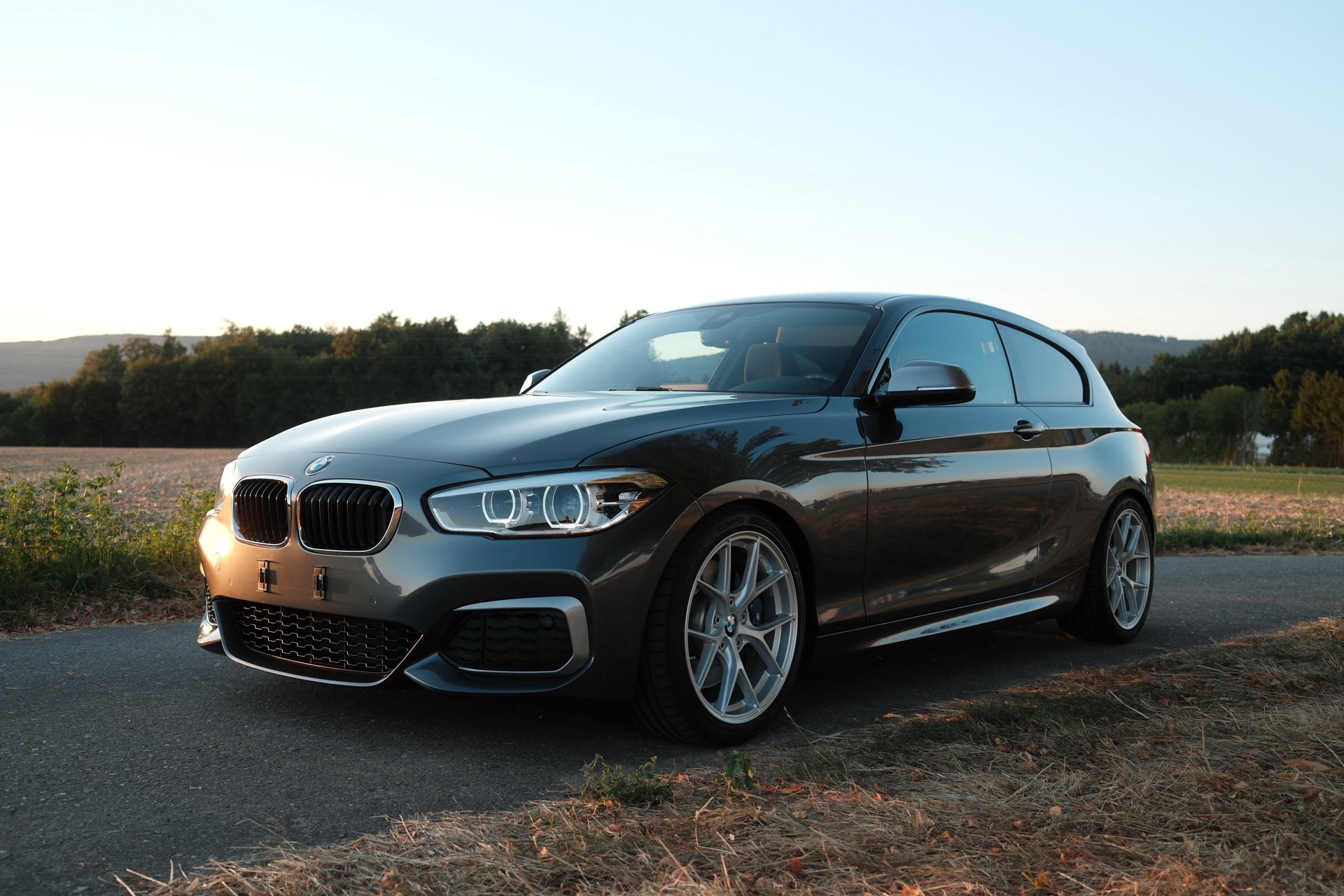 BMW M140i
