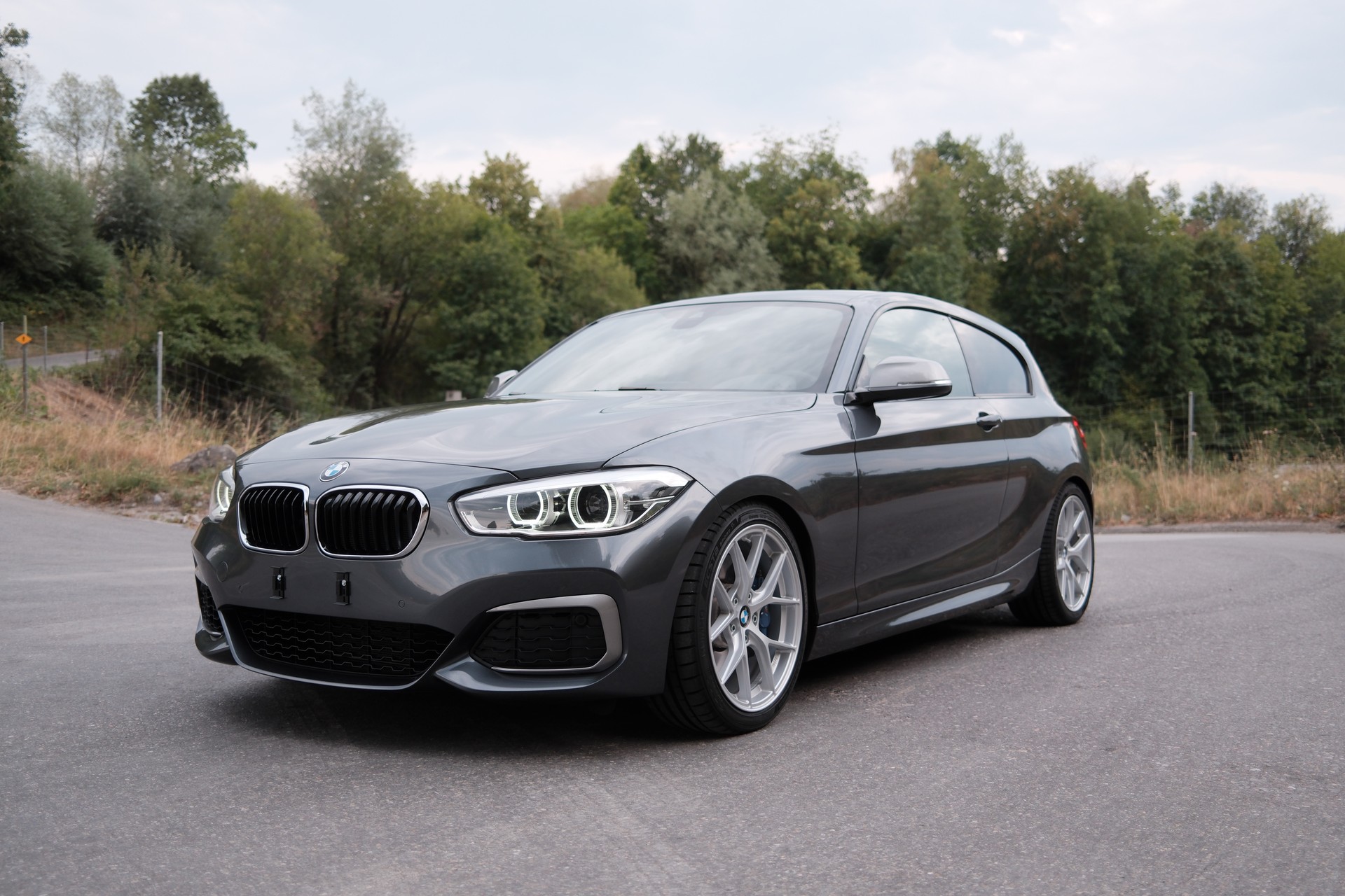 BMW M140i-image-0
